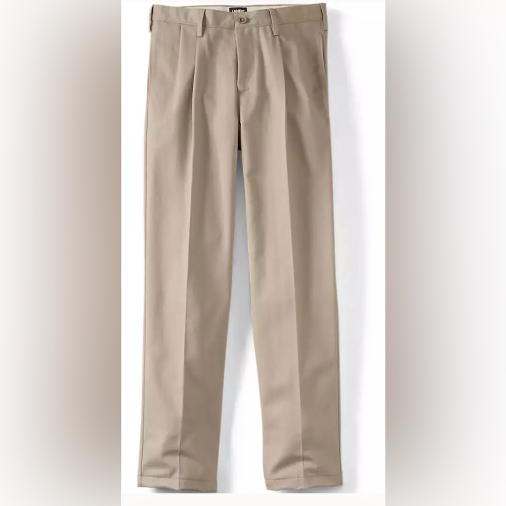 Lands' End Men's Khaki Chinos, 33x30  Excellent condition. Pleated